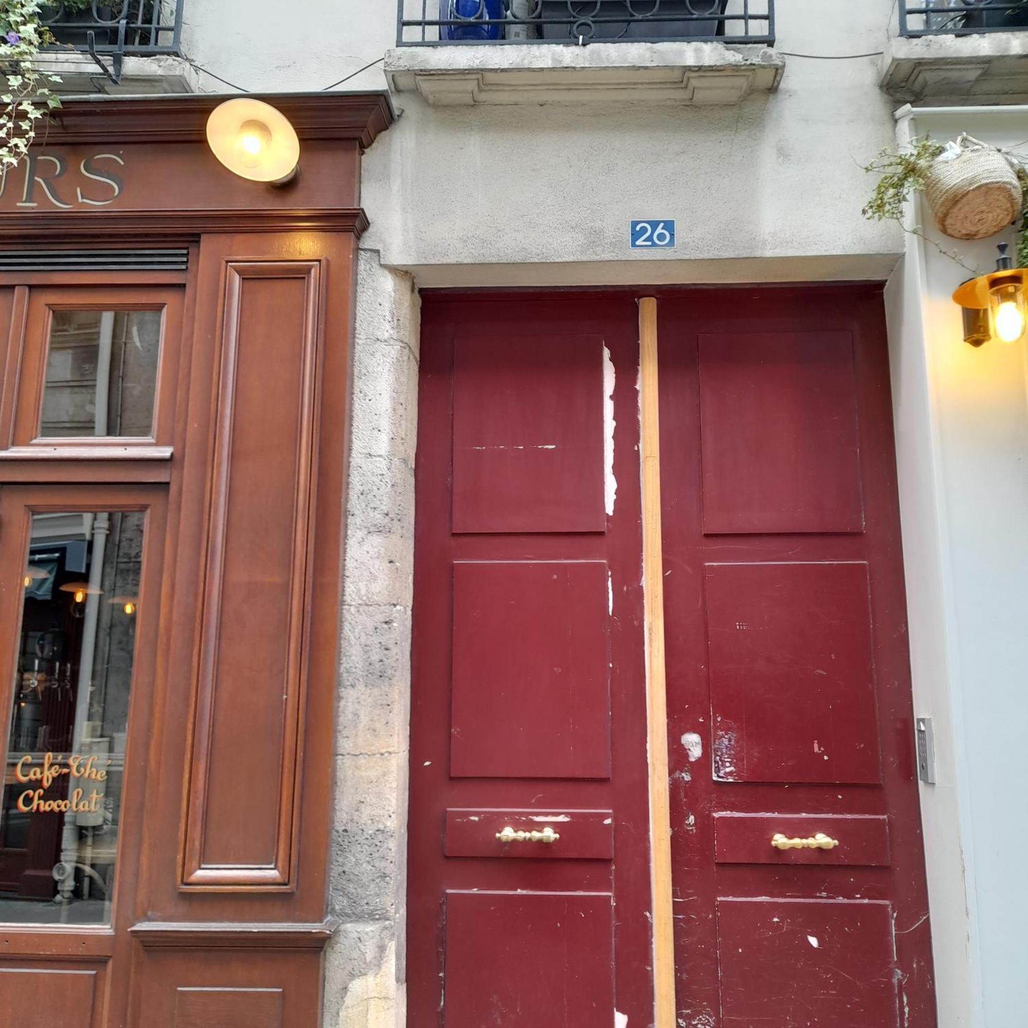 Cosy 2 Pieces Typiquement Parisien A Notre-Dame Leilighet Eksteriør bilde